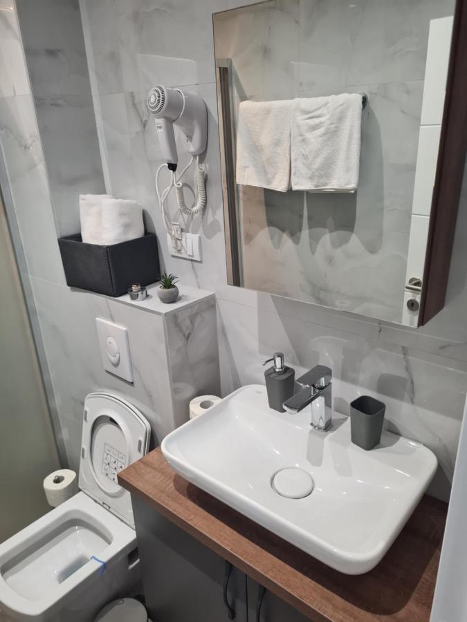 Glass Apartmani Yeni Pazar Dış mekan fotoğraf